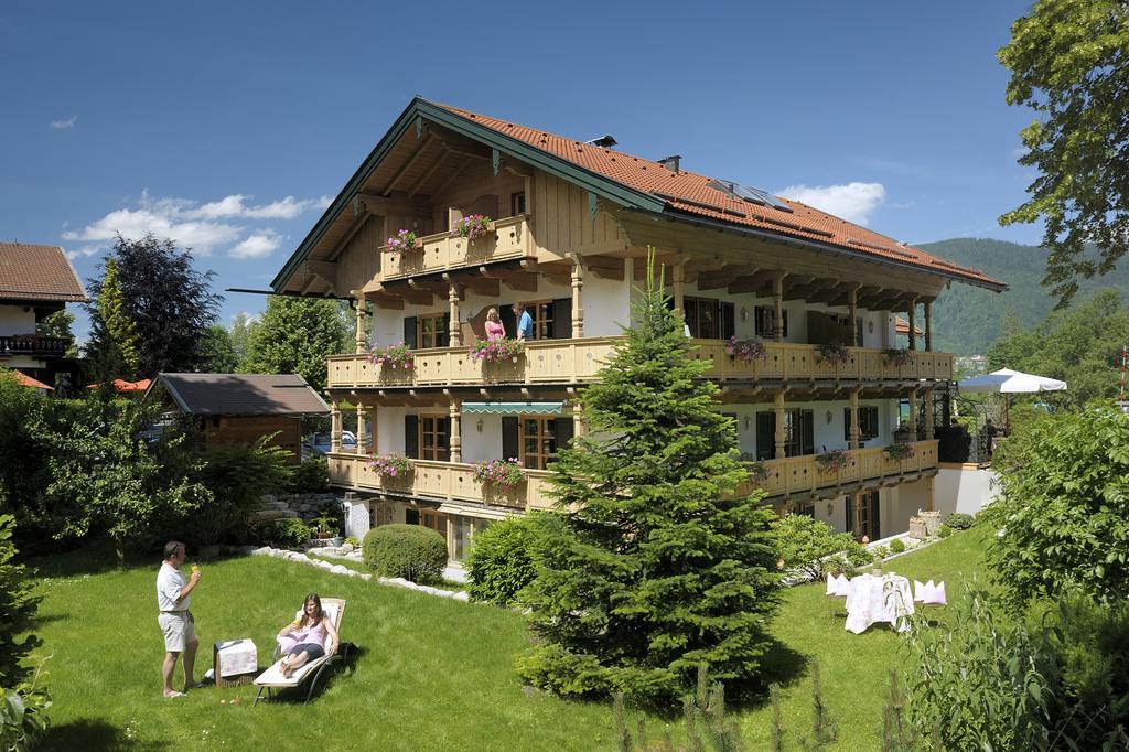 Hotel Landhaus Strobl Am See Бад-Висзе Экстерьер фото